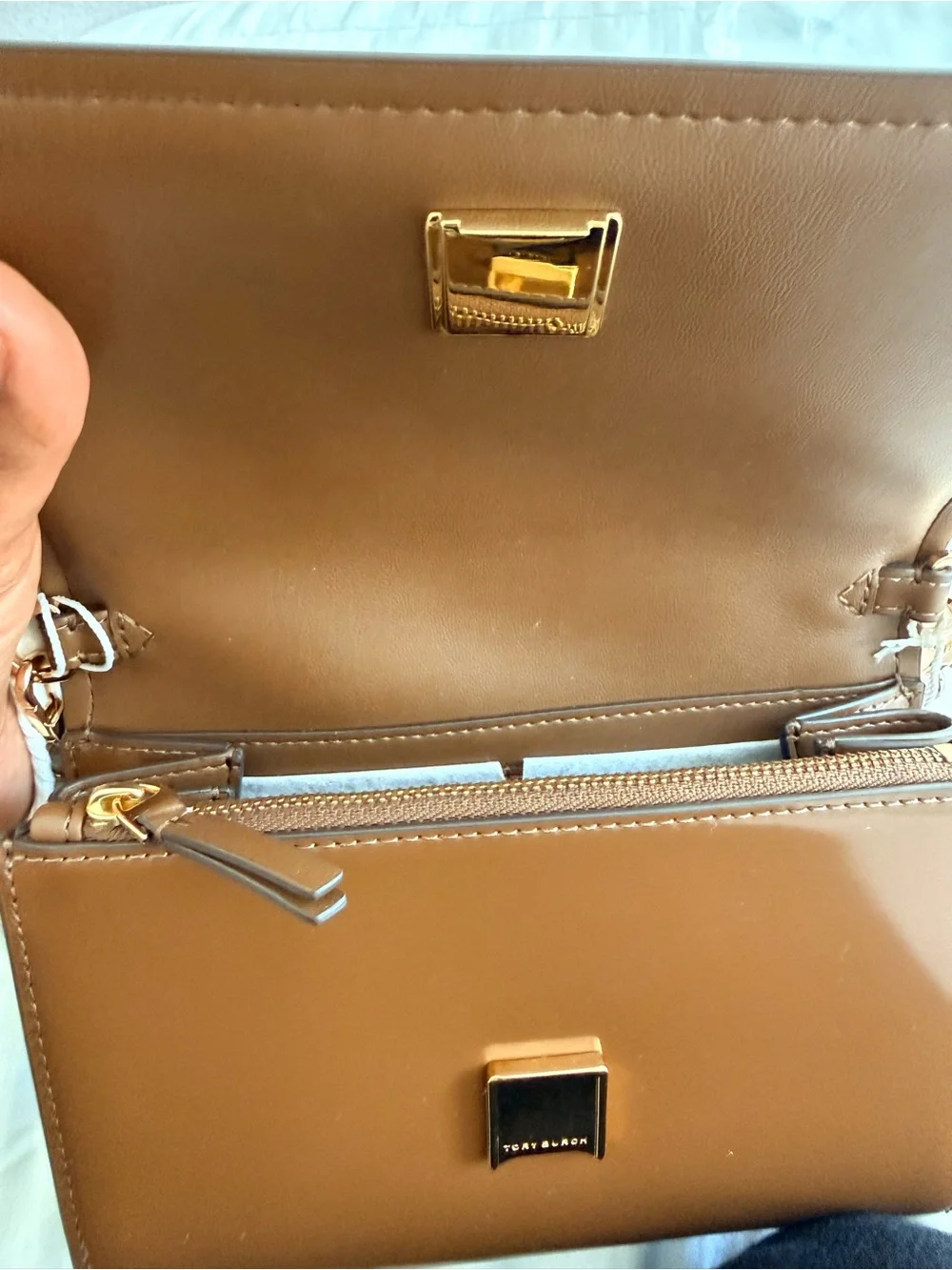 Tory Burch Emerson Smooth Chain Wallet in Rich Walnut